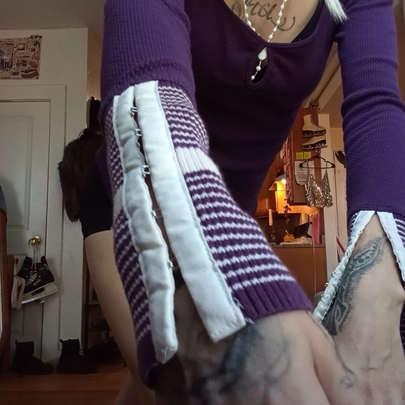 We the Free long sleeve - Picture 3 of 6